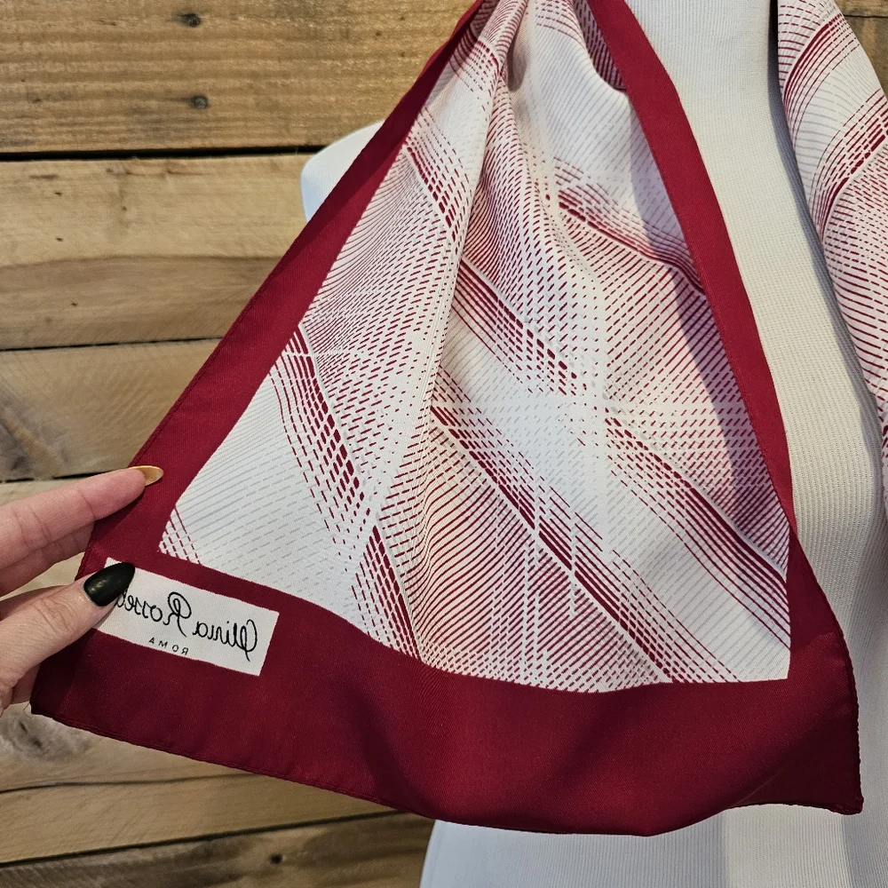 🐕 Vintage Olivia Rosselli graphic scarf in burgundy, cream & grey 🐕